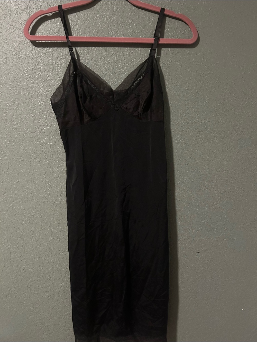 Vintage Kayser black dress slip with lace trim #slip #lingerie